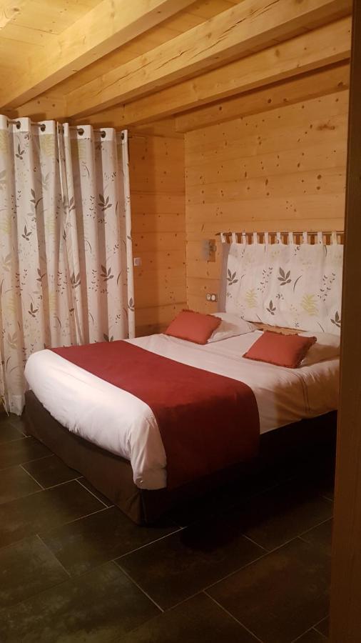 Les Chalets Des Chatelmines La Bresse Exterior photo